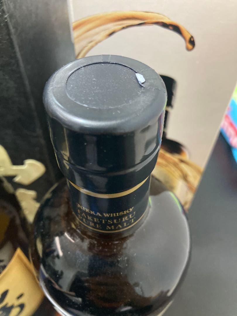 竹鶴 TAKETSURU ピュアモルトウイスキー 700ml 箱付き