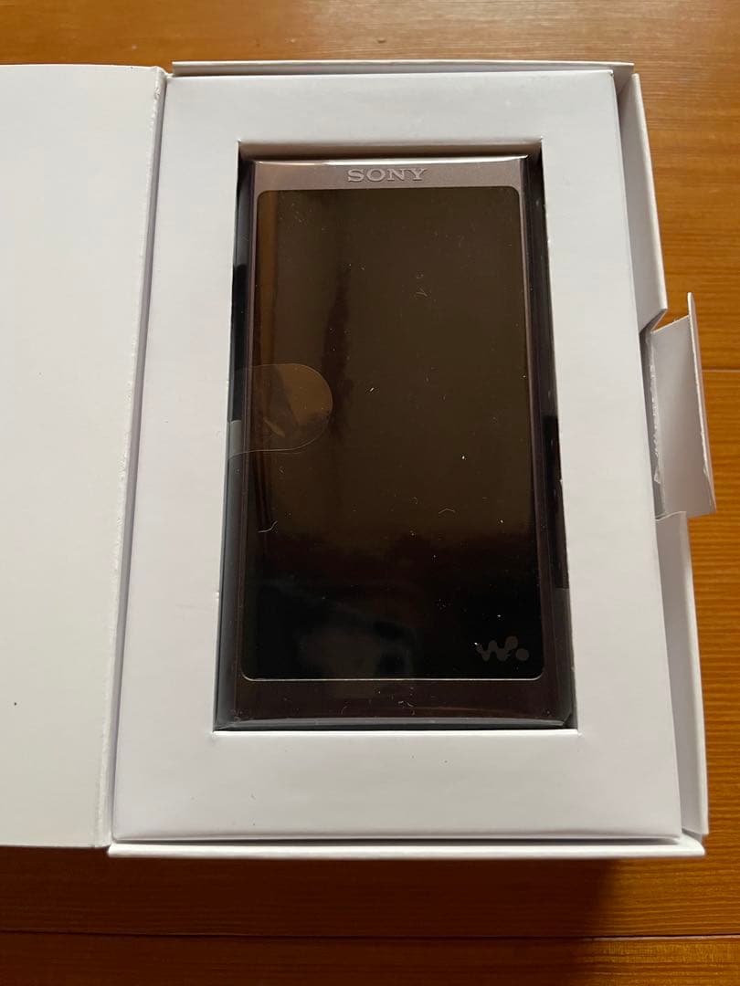 未使用品　SONY NW-A55 デジタルミュージックプレーヤー 16GB