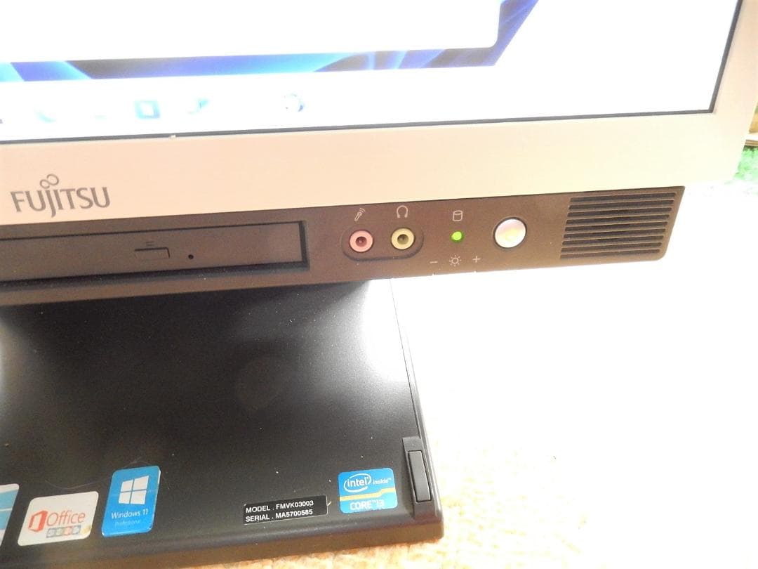 デスクトップ一体型パソコンWindows11 新品キーボード＋マウス付き