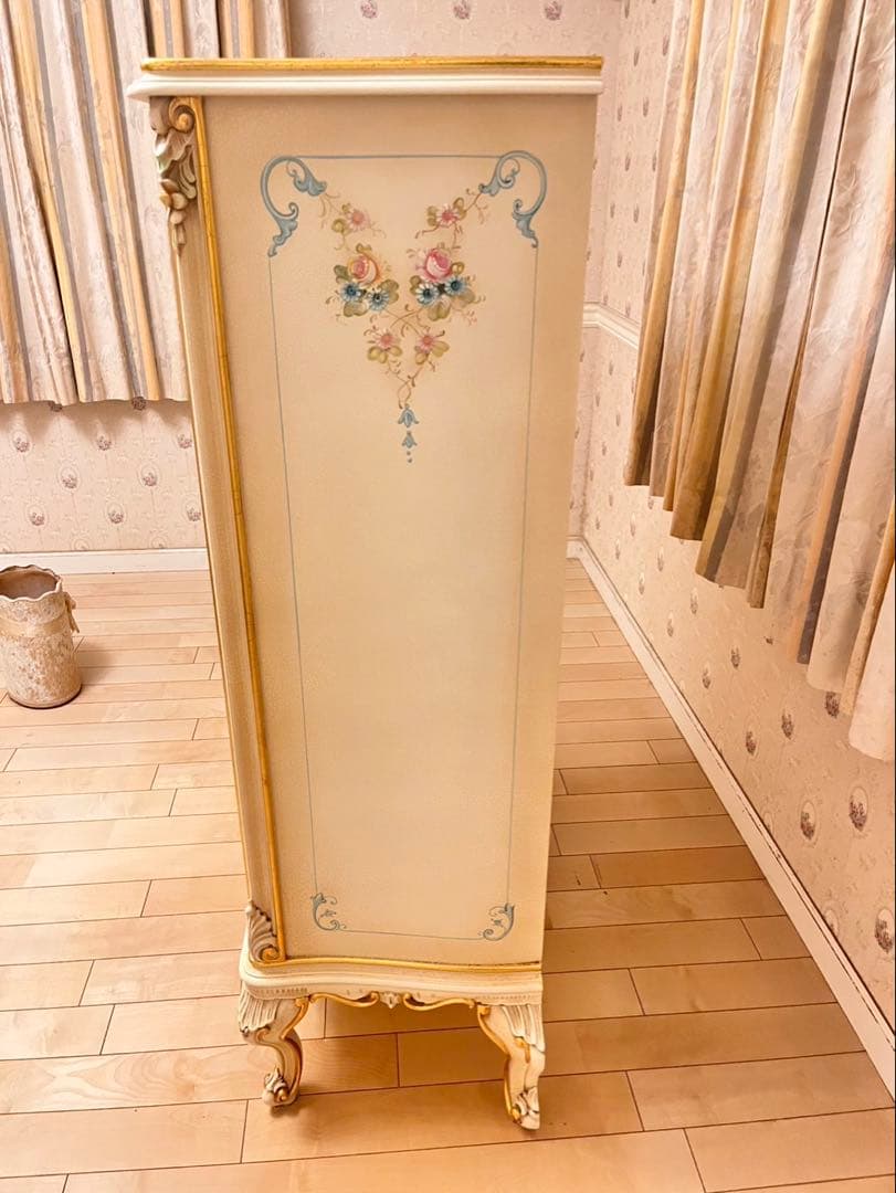 白家具ホワイトチェスト　ロココ調　シリック調