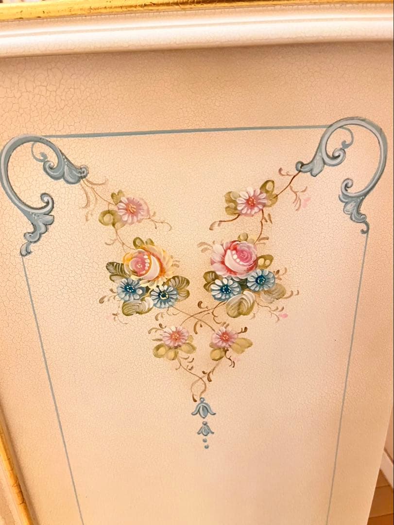 白家具ホワイトチェスト　ロココ調　シリック調