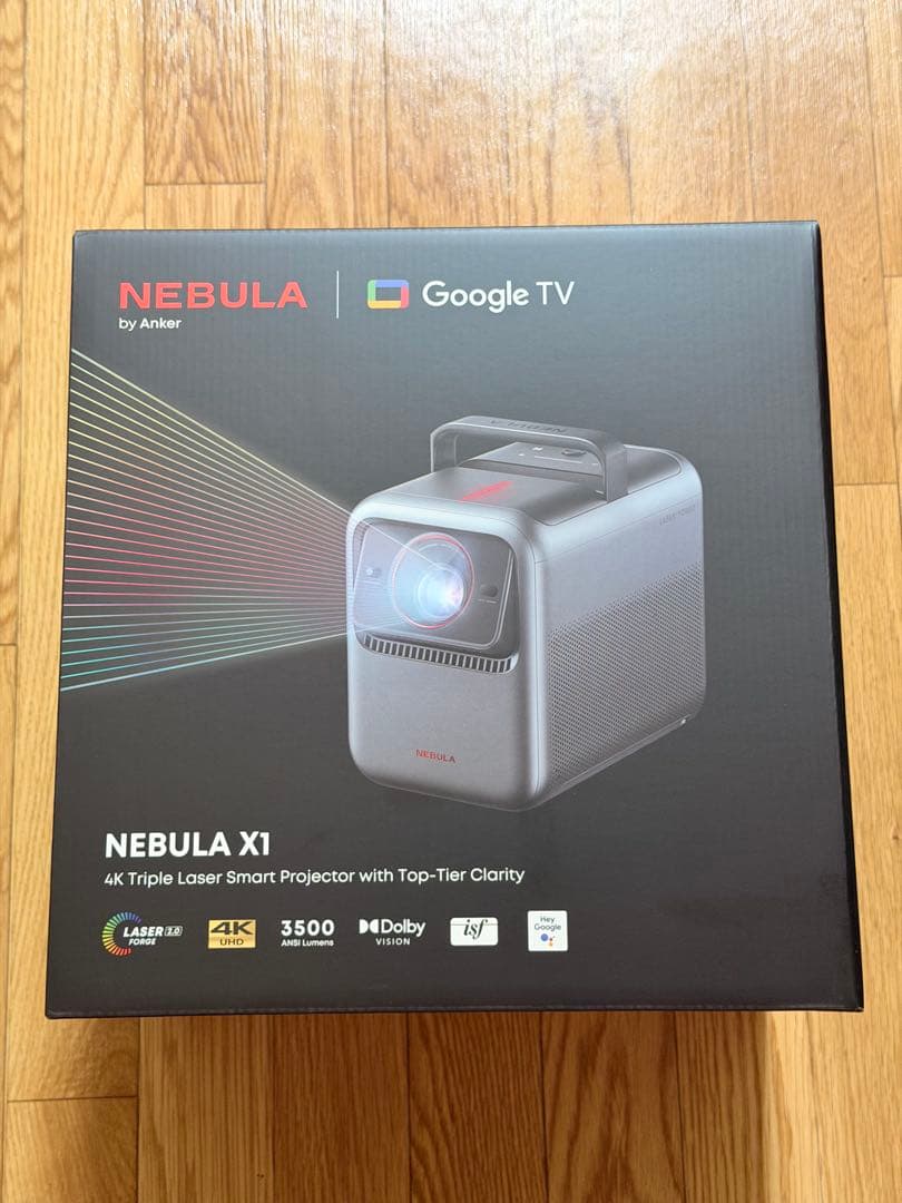 Anker Nebula X1 おまけで非純正スタンド付き