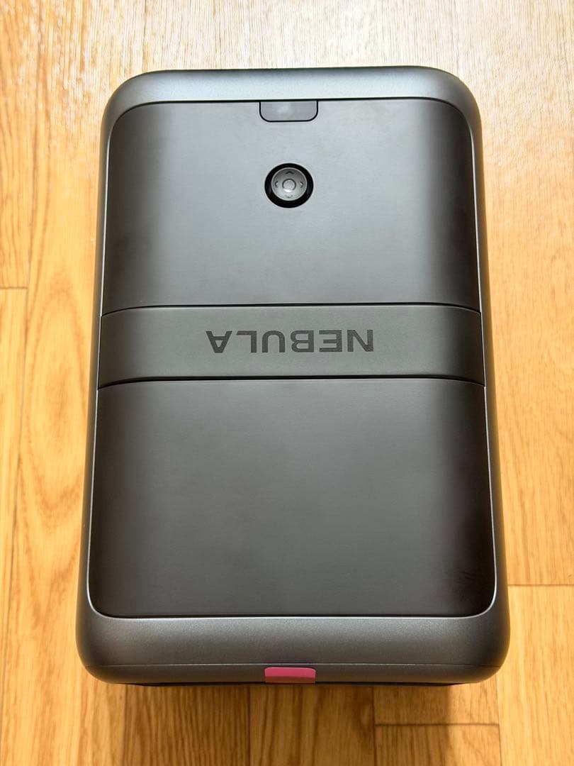 Anker Nebula X1 おまけで非純正スタンド付き