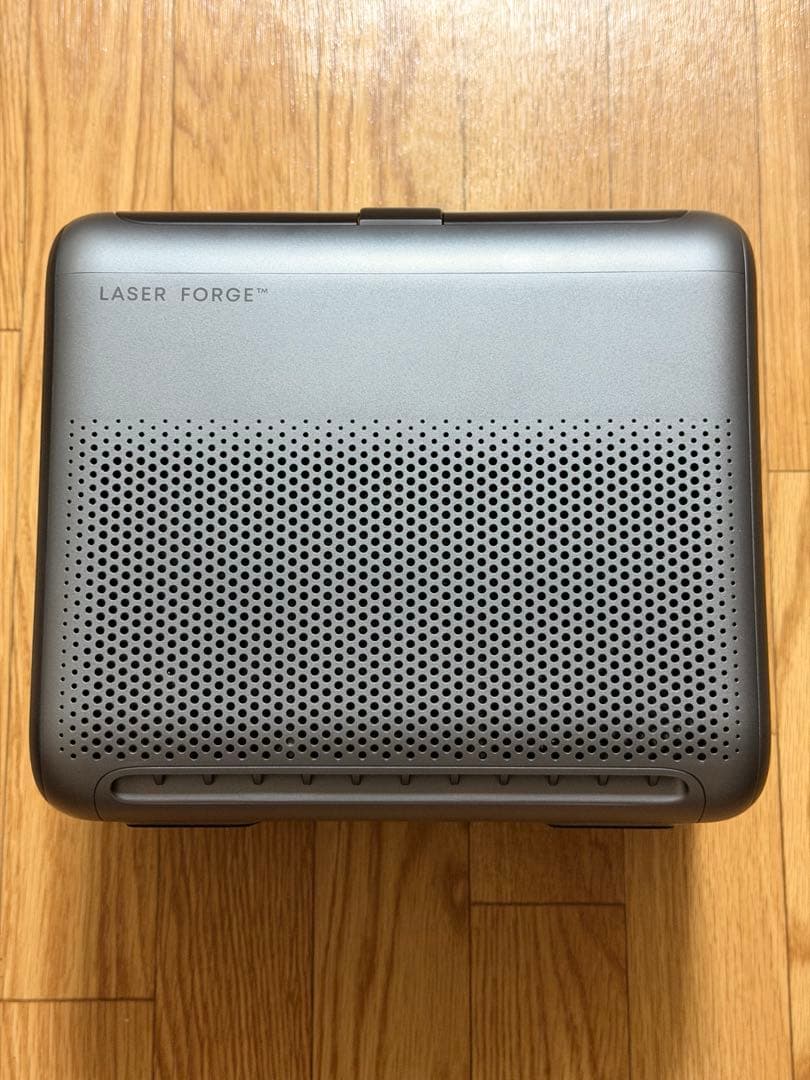 Anker Nebula X1 おまけで非純正スタンド付き