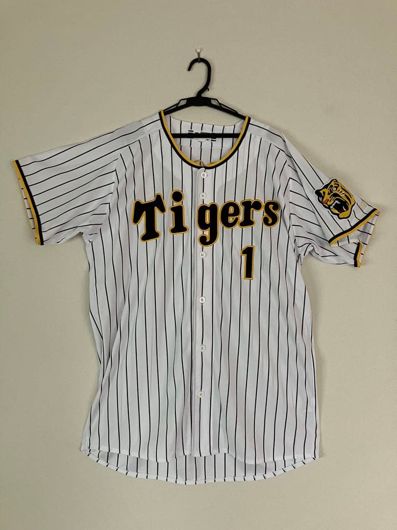 阪神タイガース　森下　ユニホーム　XO