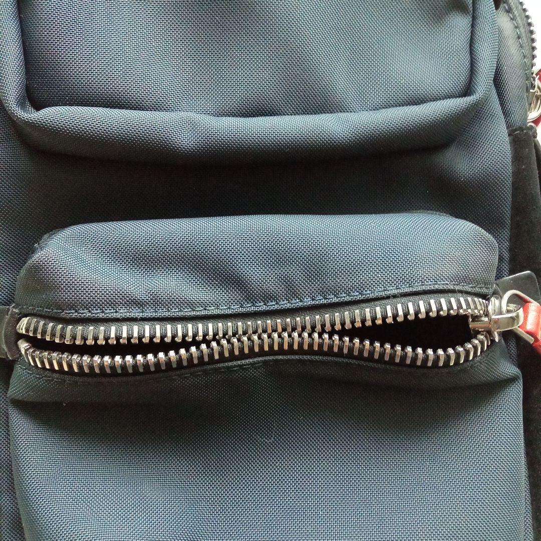 MONCLER ネイビー ショルダーバッグ