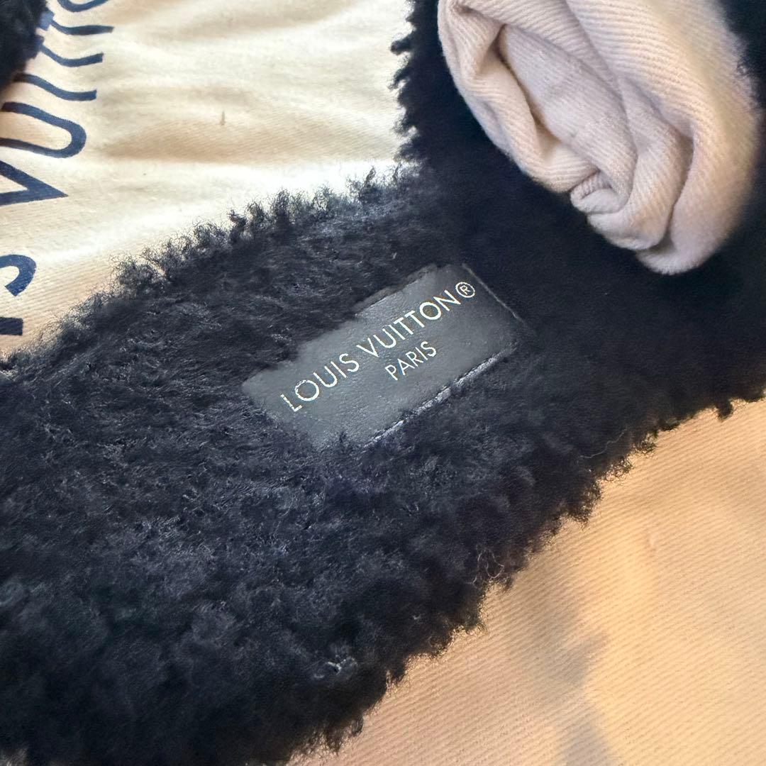 Louis Vuitton ファーサンダル ブラック・ホワイト　パセオライン