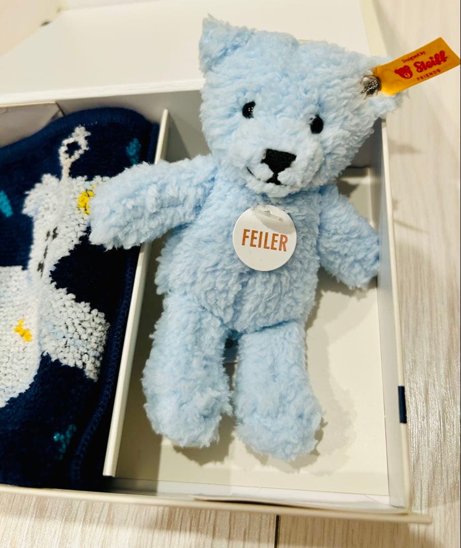 【新品・ギフト袋付】フェイラー シュタイフコラボ　テディベア・ ハンカチセット