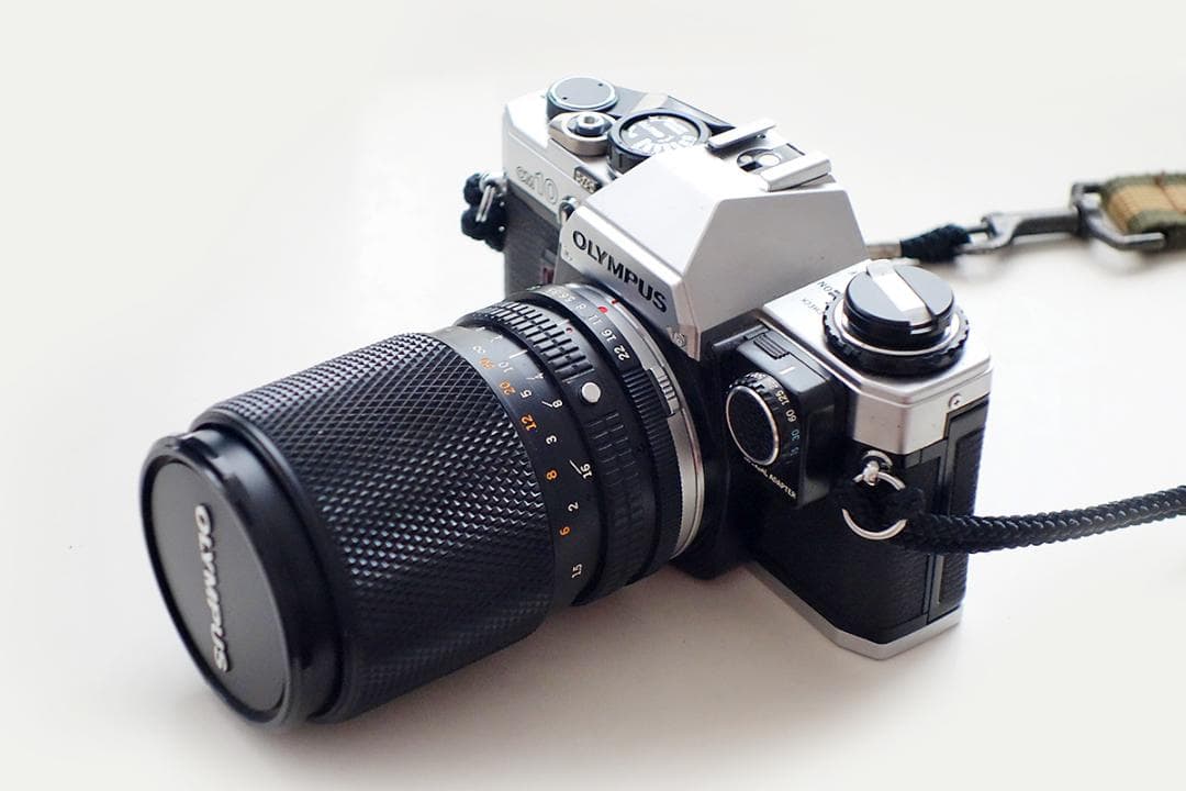 iFan　、OLYMPUS om10 　Q890