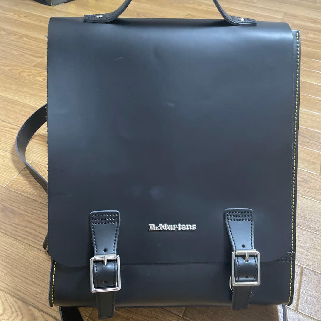 Dr.Martens ドクターマーチン リュック ブラック