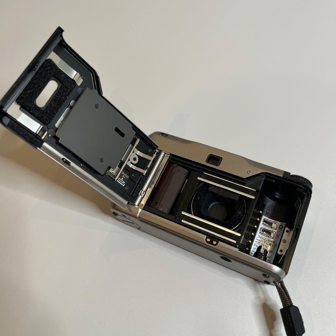 CONTAX T2 コンパクトフィルムカメラ