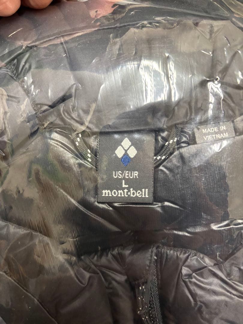 【新品未使用】mont-bell ブラック ダウンベスト L #1171000