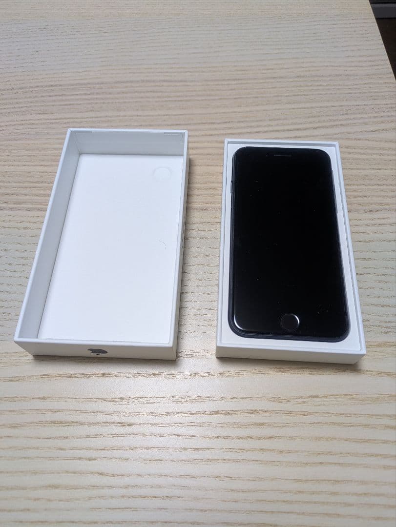 【訳あり品】iPhone SE 第3世代 128GB ミッドナイト