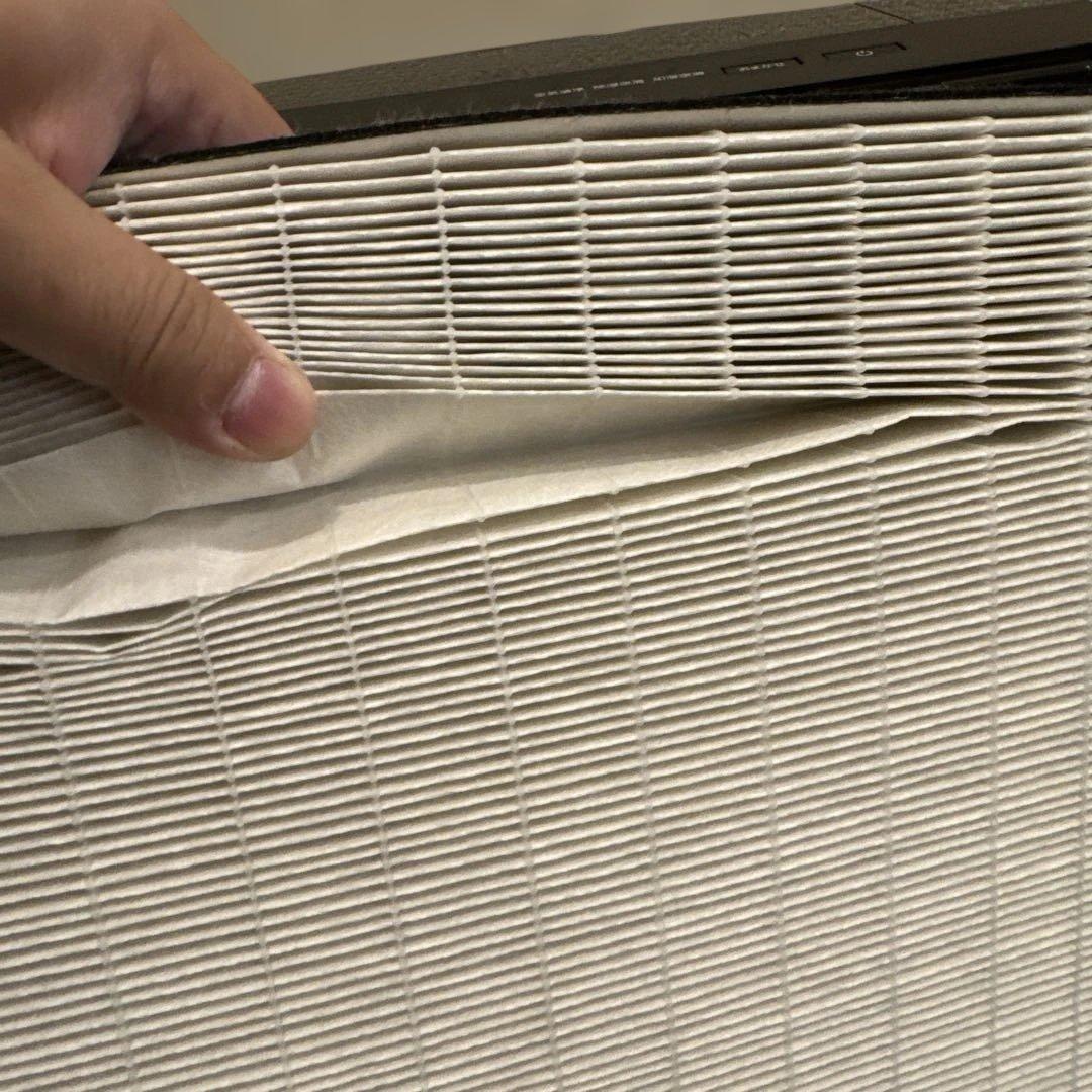 ほぼ未使用　DAIKIN 除加湿ストリーマ空気清浄機 MCZ70X-T