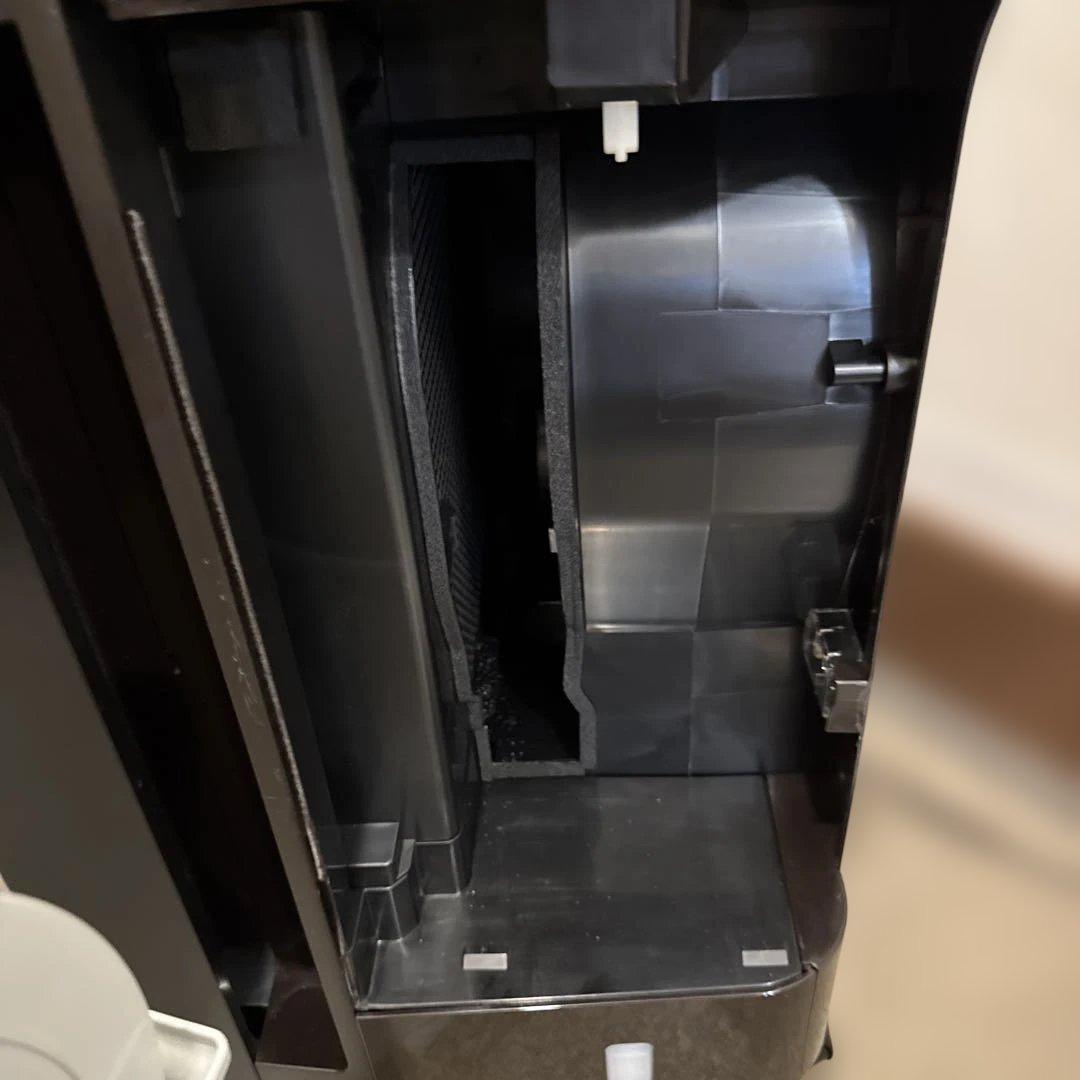 ほぼ未使用　DAIKIN 除加湿ストリーマ空気清浄機 MCZ70X-T