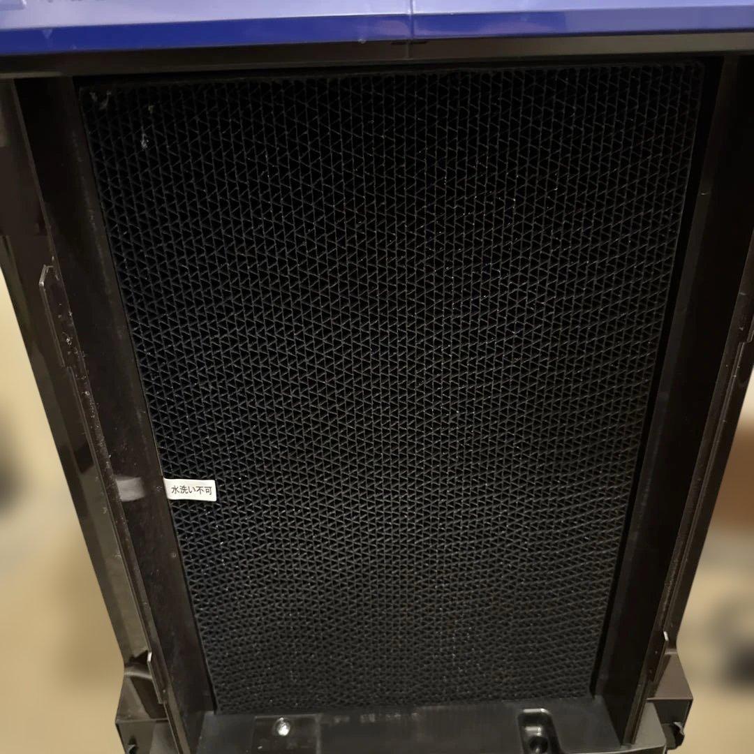 ほぼ未使用　DAIKIN 除加湿ストリーマ空気清浄機 MCZ70X-T