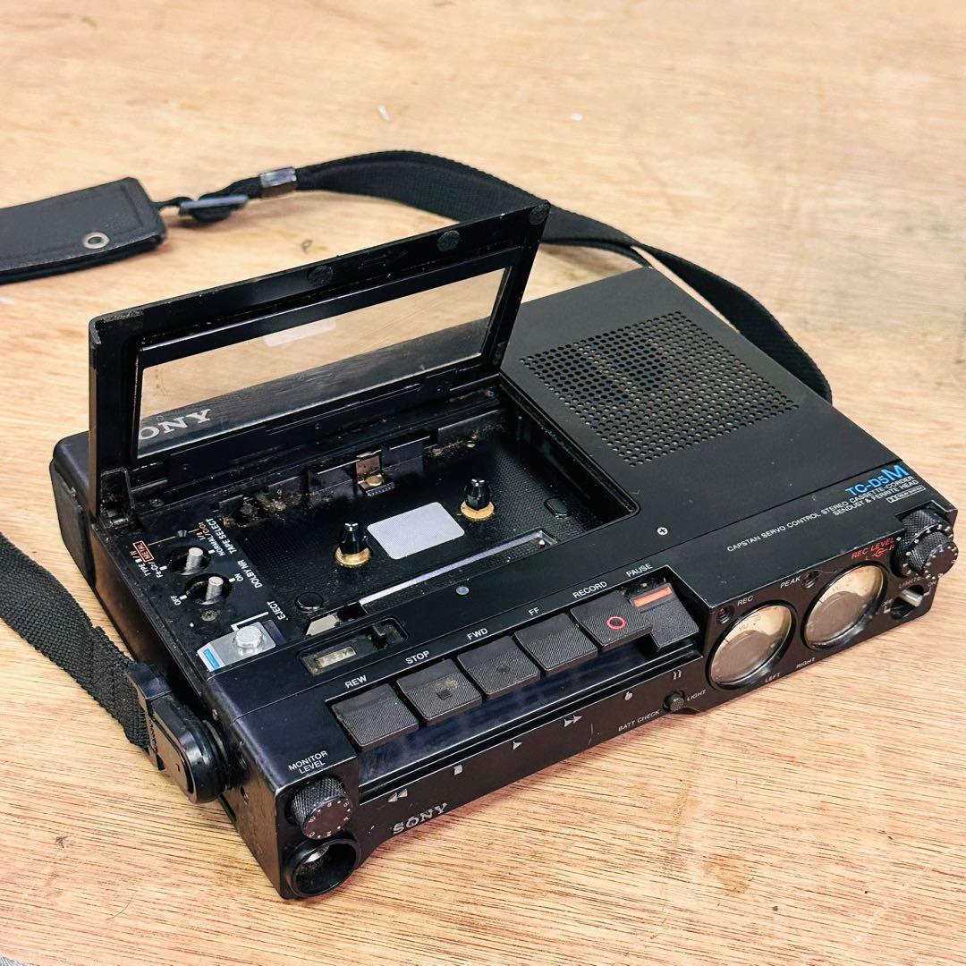 SONY TC-D5M ポータブルカセットプレーヤー 動作未確認 現状渡し
