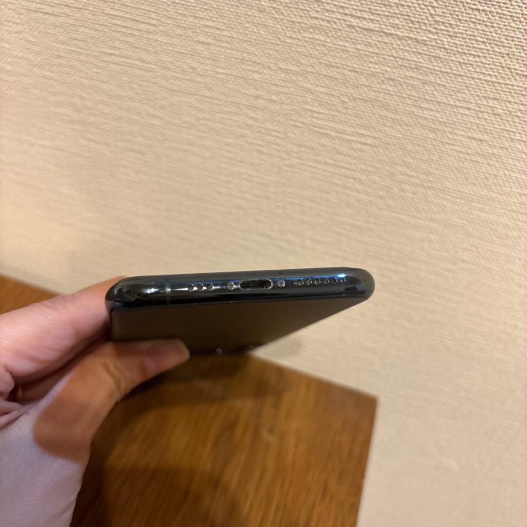 iPhone 11 Pro ミッドナイトグリーン256GB本体