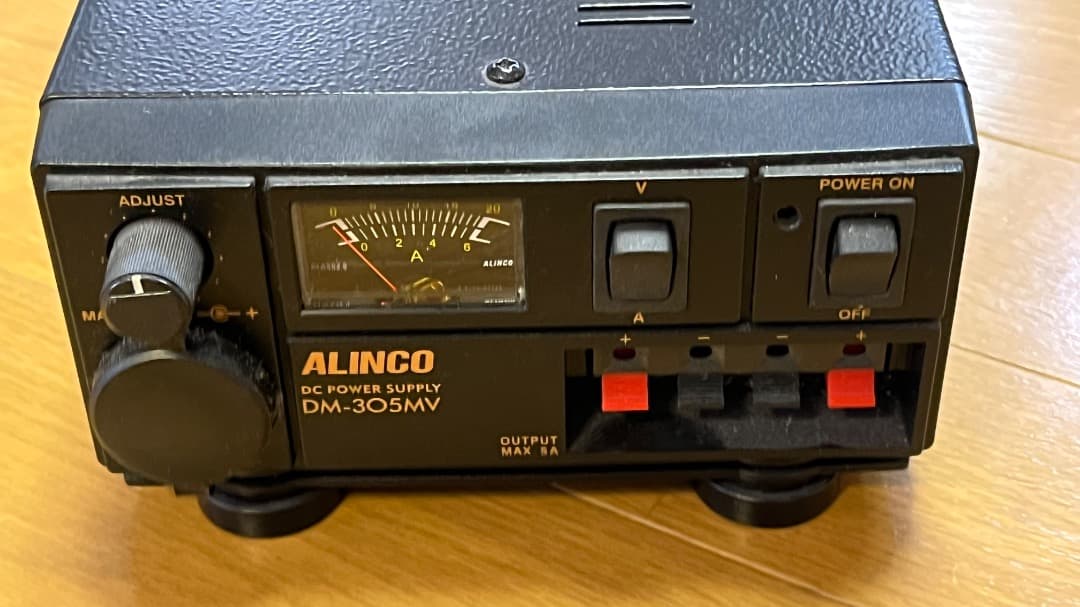 ICOM IC-705 + アンテナ + DC電源