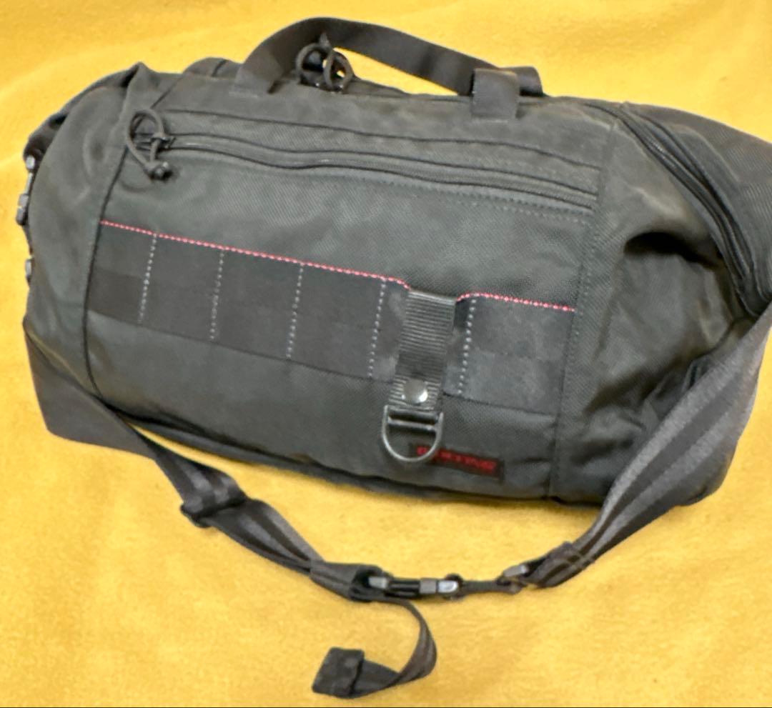 BRIEFING ブリーフィング　スライダー