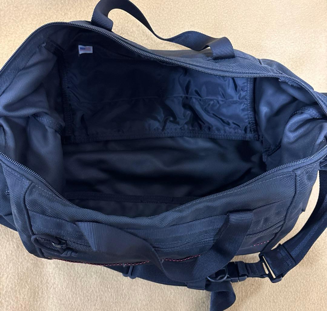 BRIEFING ブリーフィング　スライダー