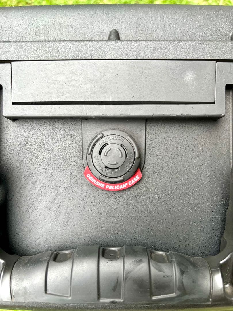 米軍放出品ハードケースPELICANペリカン ハードプロテクターケース 防水防塵