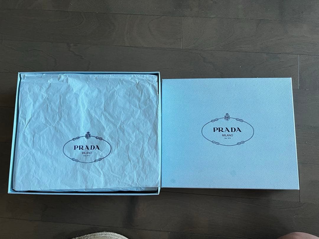 セール【大きめサイズの方必見】PRADAプラダ　厚底サンダル　キャメル