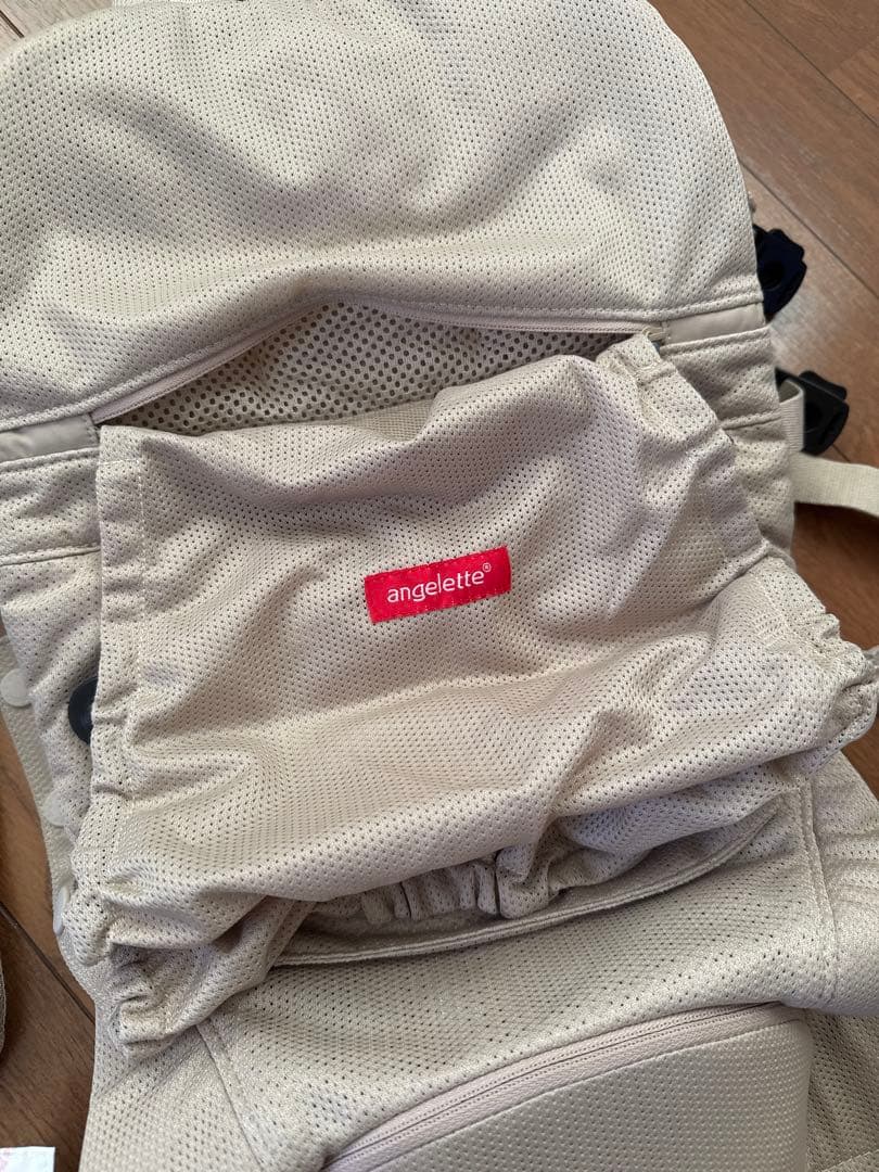 アンジェレッテ ベビーキャリアオン