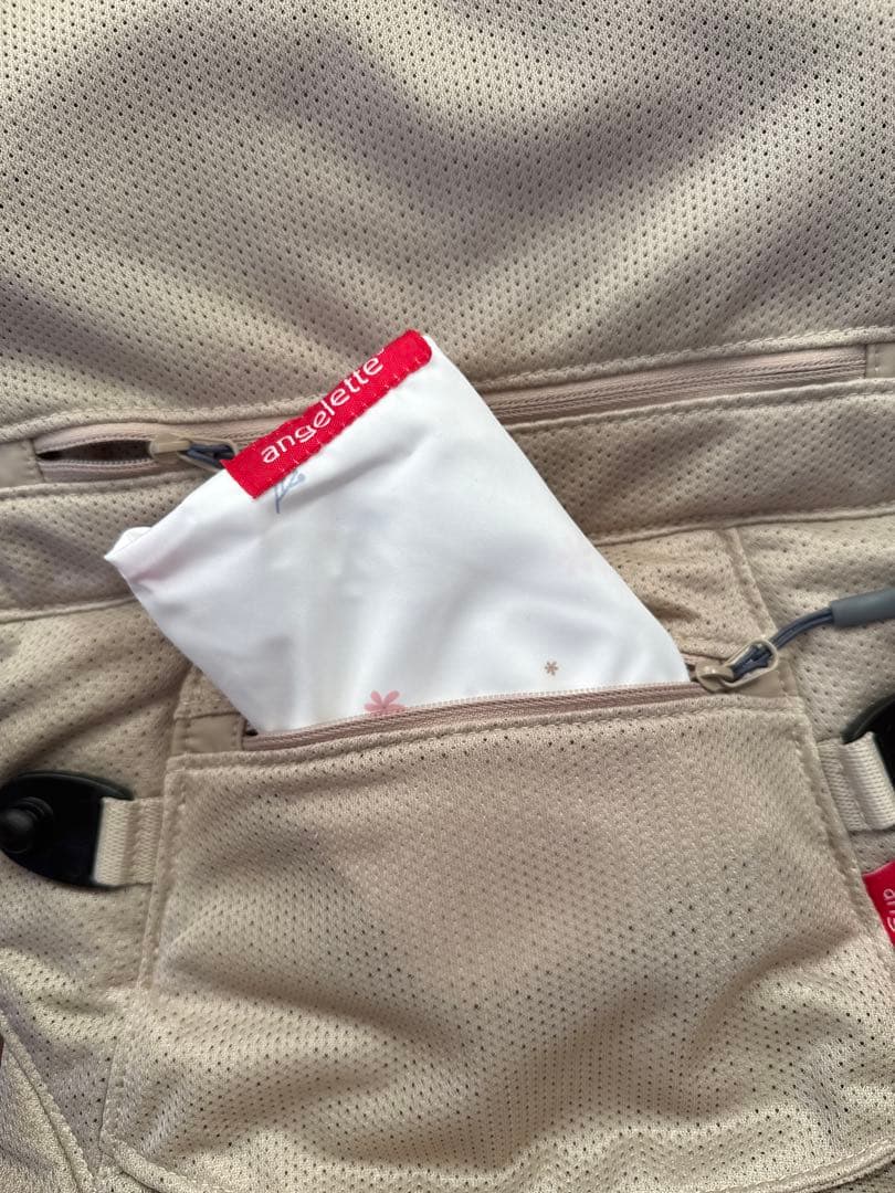 アンジェレッテ ベビーキャリアオン