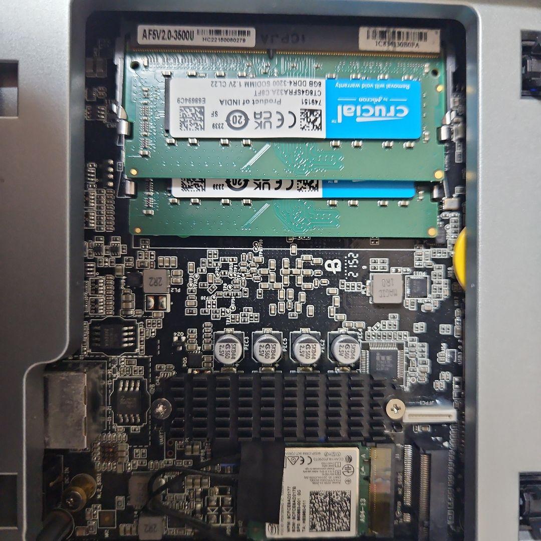 UM350 MINISFORUM ミニPC 本体と電源アダプター付き