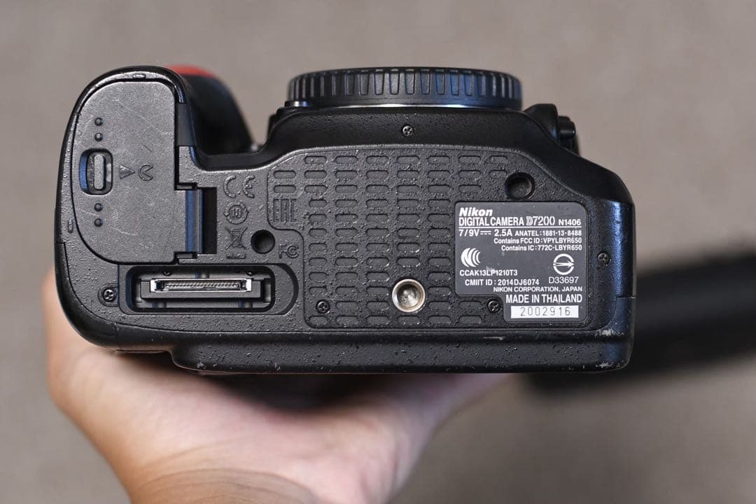 Nikon D7200 AF-S DX 18-140mm (作例あり)