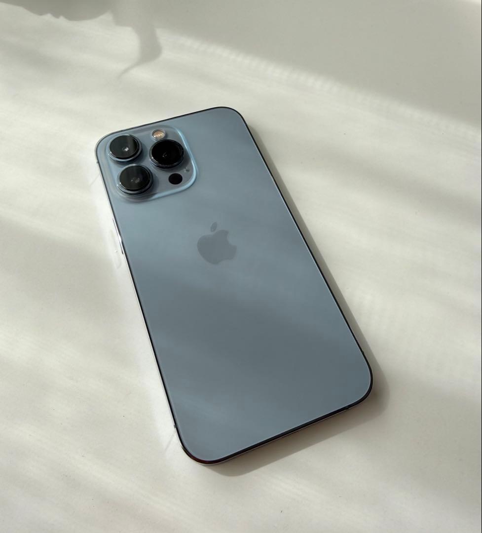 iPhone13pro シエラブルー　バッテリー100%