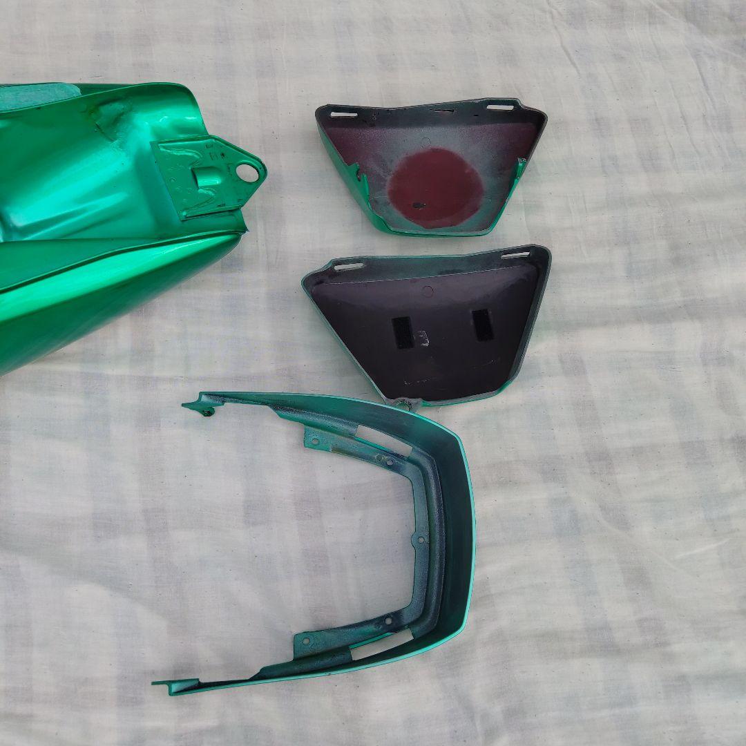 SR400 SR500 タンク　サイドカバー　シートカウル