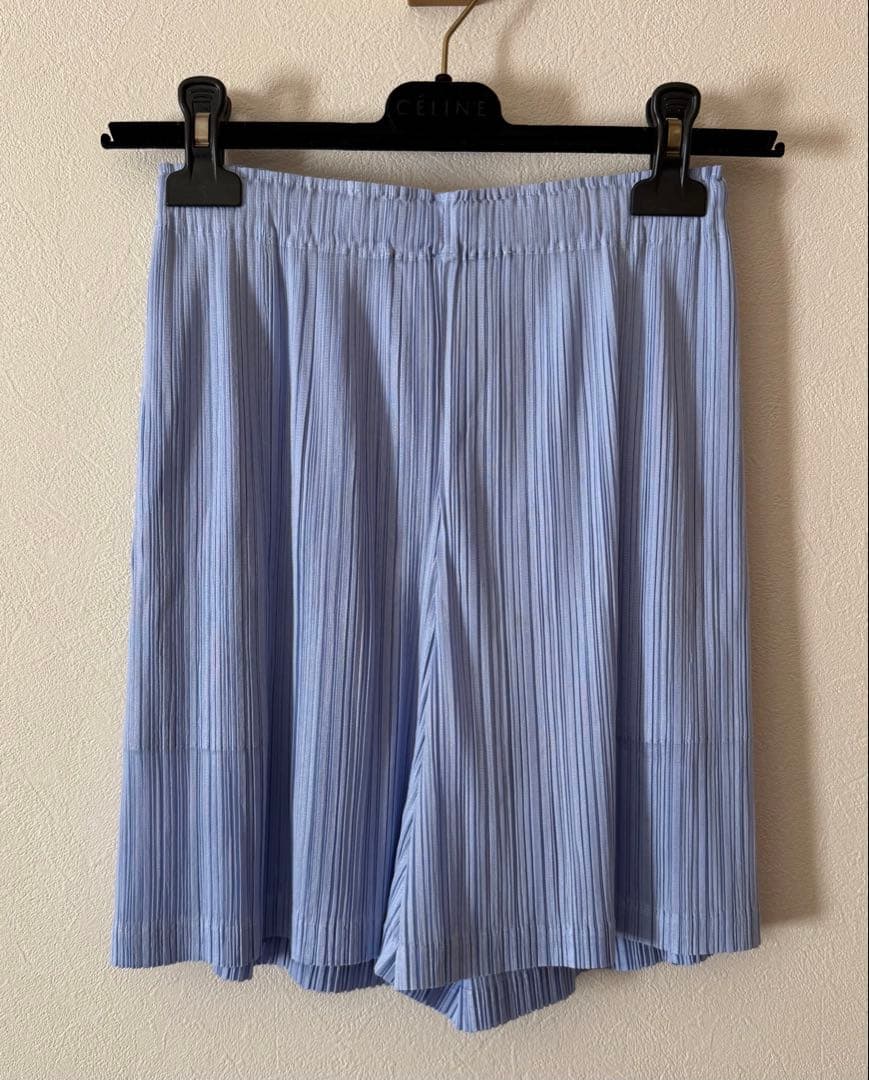 プリーツプリーズ 水色 ブルー ショートパンツ 難あり