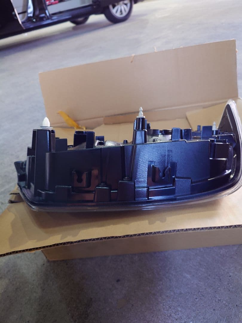 ワゴンR　MH55S MH35S 左テールランプ　新品