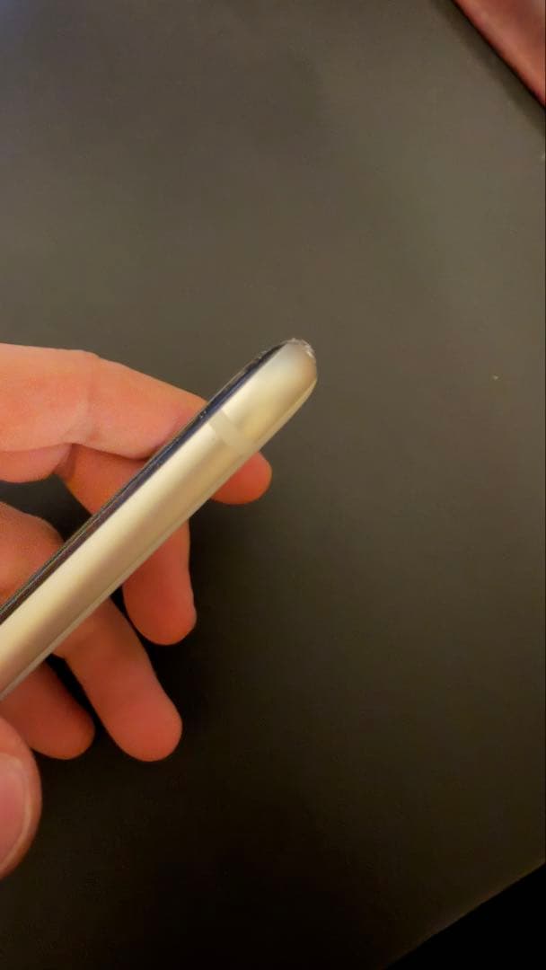 iPhone SE 第3世代128GB SIMフリー