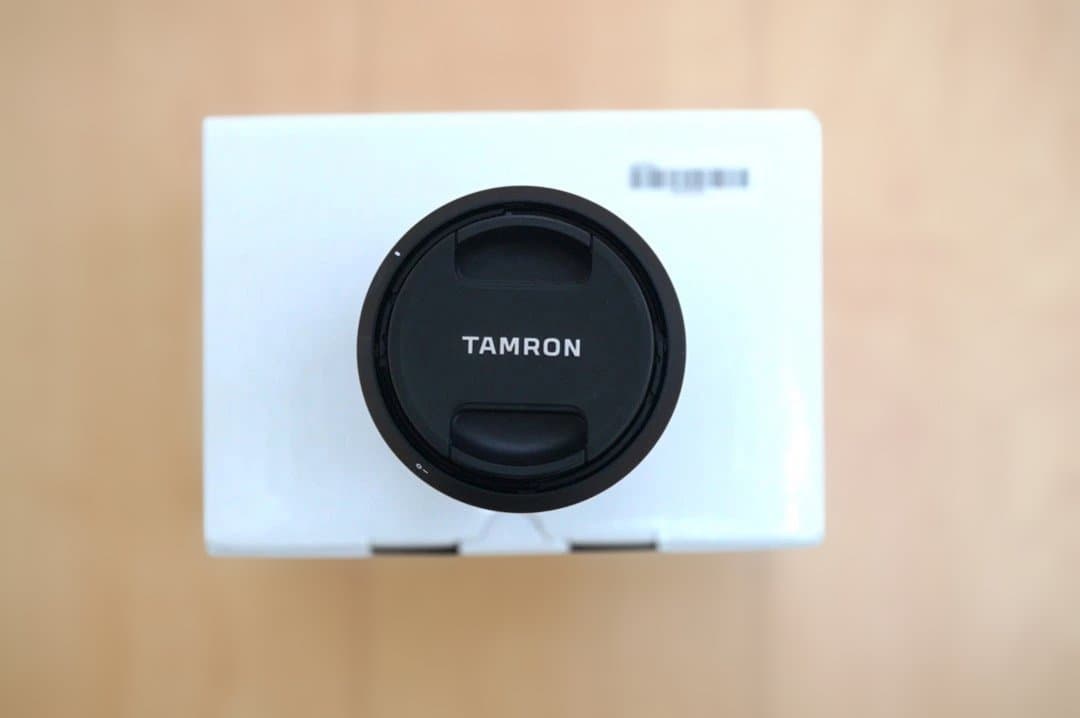 TAMRON 広角レンズ レンズフード付き F/2.8 17-28mm