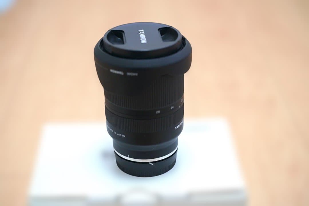 TAMRON 広角レンズ レンズフード付き F/2.8 17-28mm