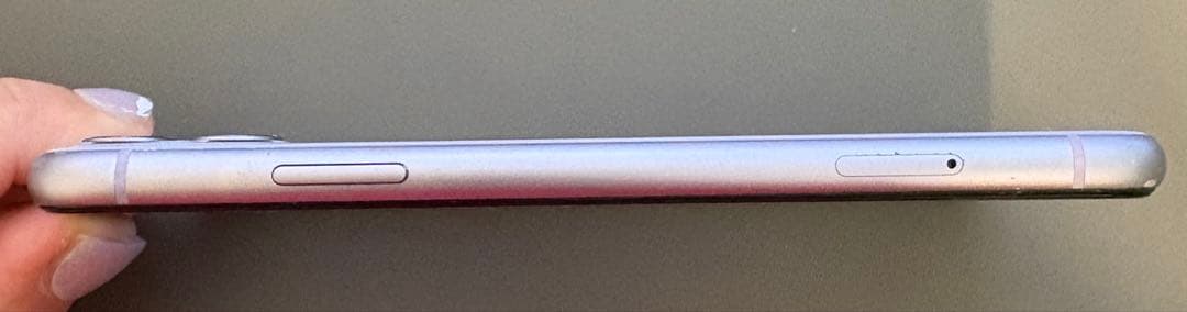 iPhone11 本体　128GB 一部不良あり