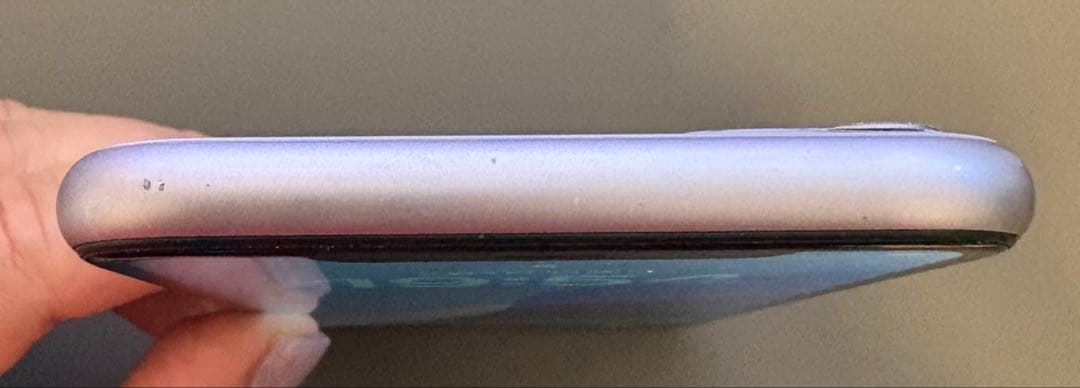 iPhone11 本体　128GB 一部不良あり