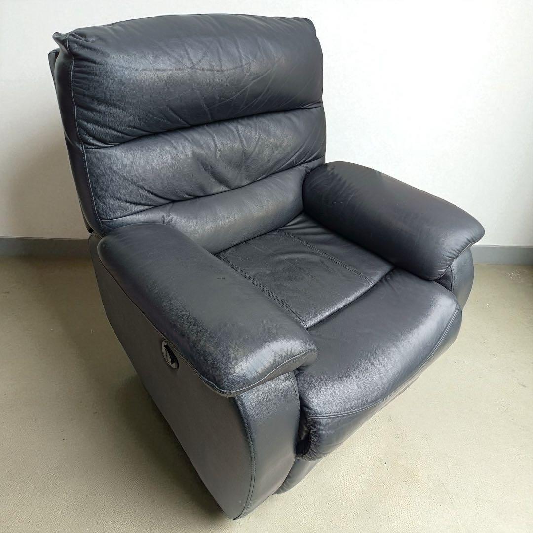 八6001【ニトリ】電動リクライニングソファ　ビリーバー　1人掛けソファ　本皮