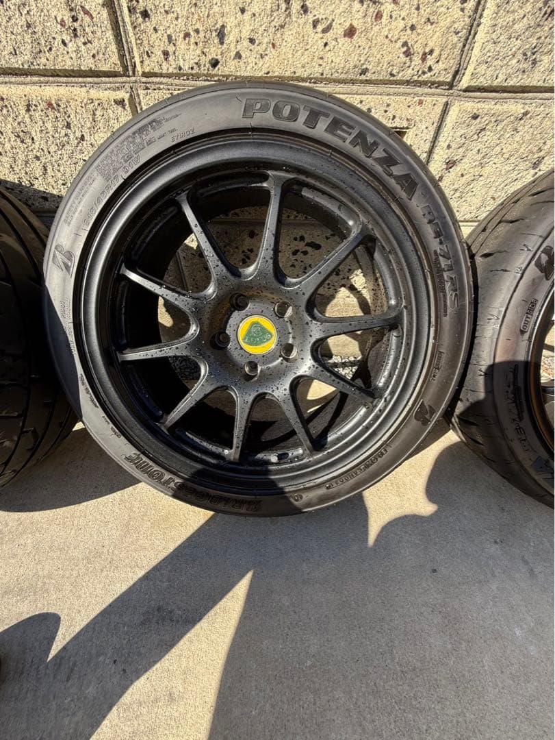 ロータス　Lotus 純正 鍛造ホイール forged 17, 18インチ