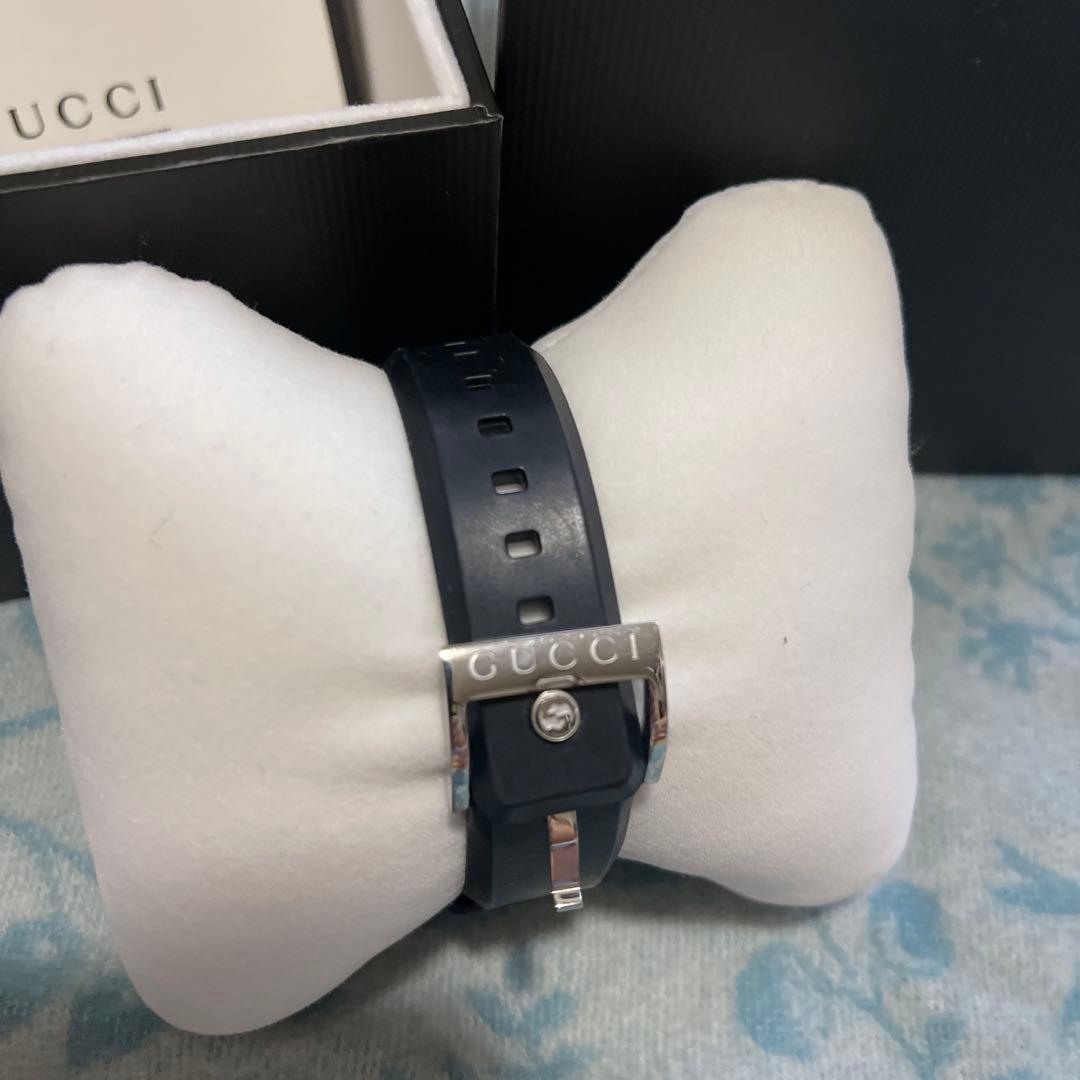 GUCCI ラバー　腕時計　レディース　正規品　箱付き
