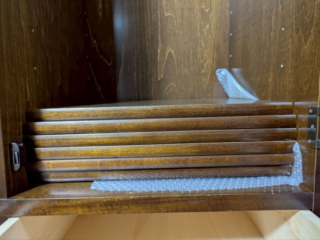 カリモクコロニアル　書棚　木製ガラス扉キャビネット