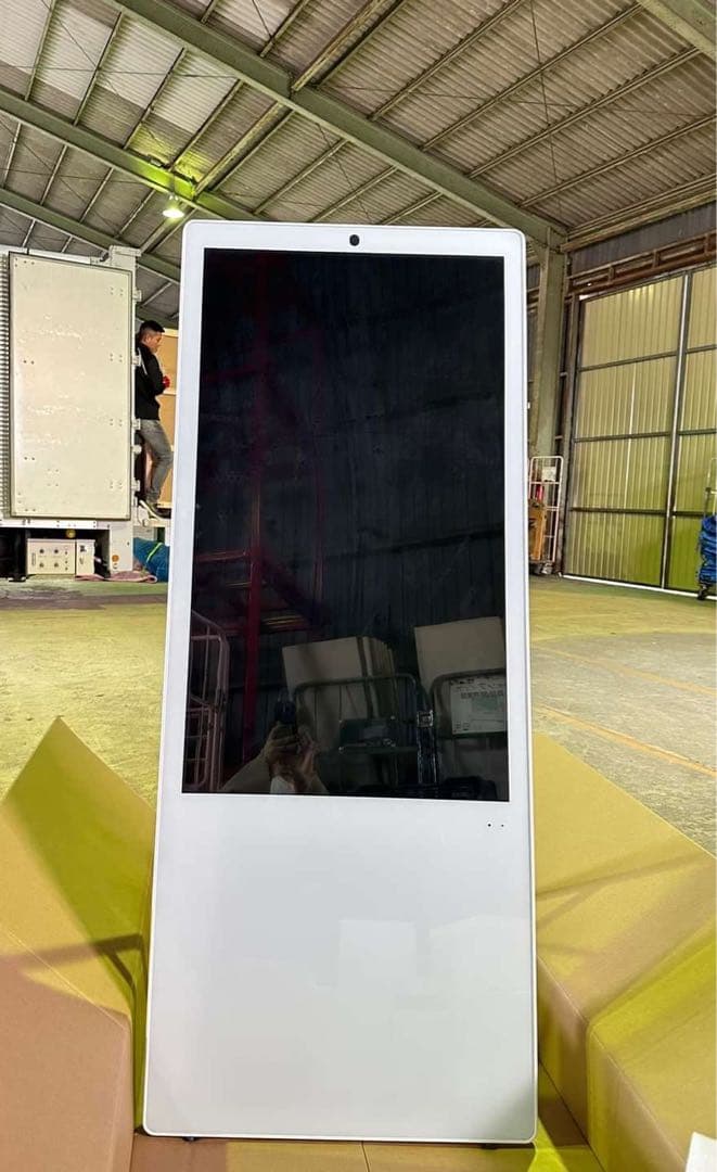 43インチカメラ デジタルサイネージ NPT43ホワイト