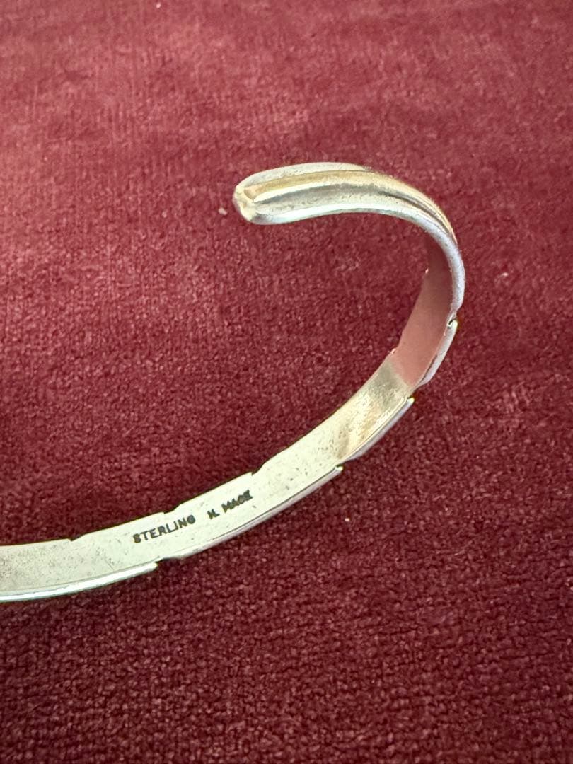 インディアンジュエリー　ナバホ族Harvey Mace　フェザーバングル