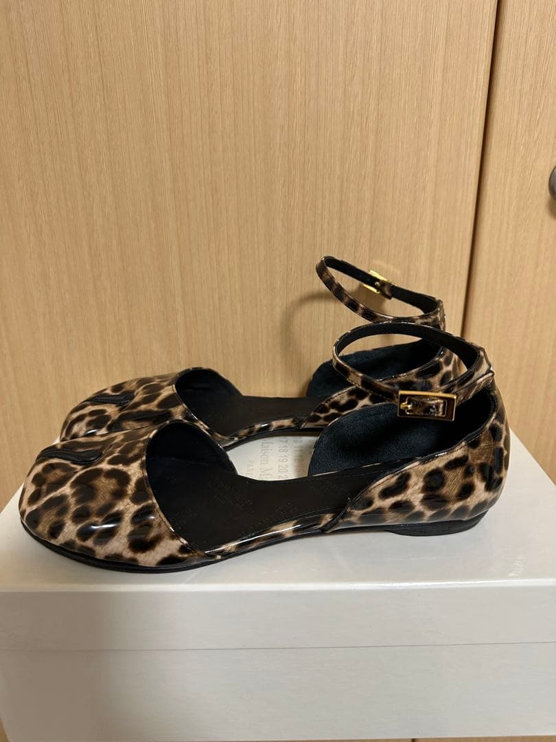 [レア]マルジェラ　ヒョウ柄フラットシューズ