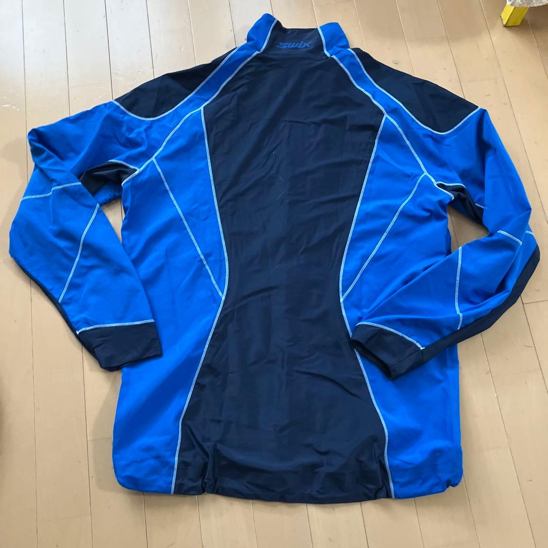 アン　オーバージャージ　swix