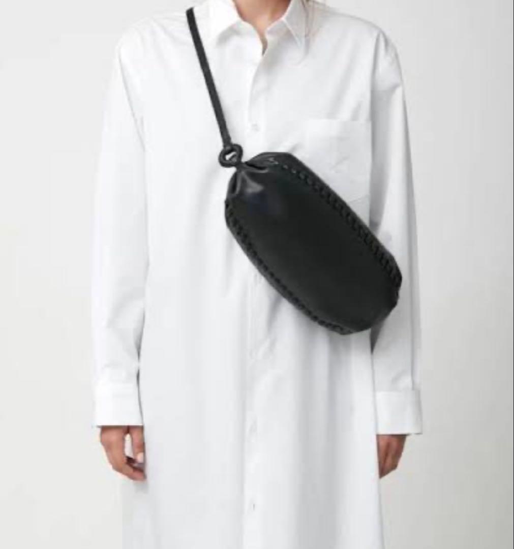 【極美品】VASIC ヴァシック　WELLS POCKET ブラック　ショルダー