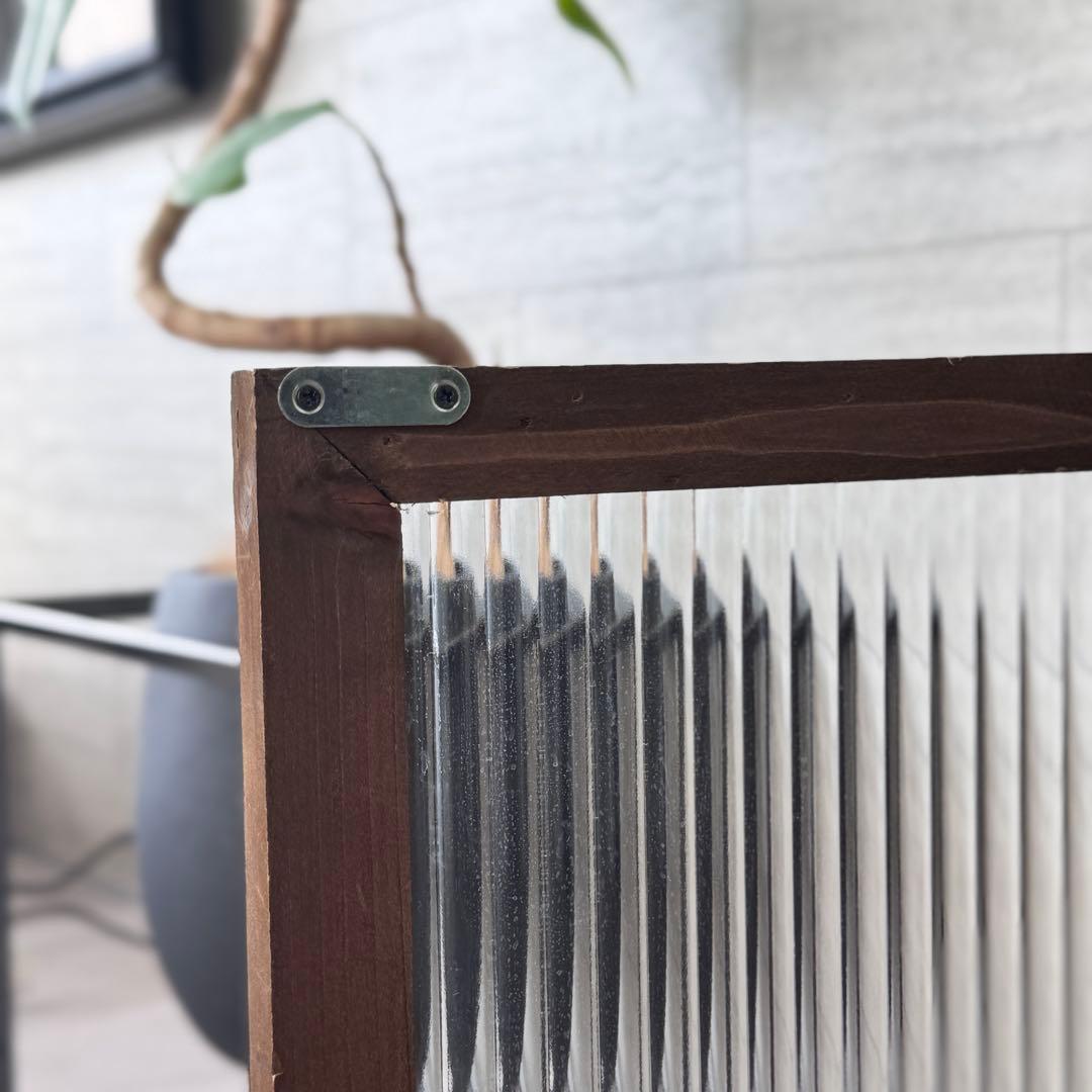 木製ヴィンテージスタイルガラスキャビネット